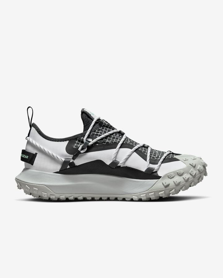 Nike ACG Mountain Fly Low SE Muške Tenisiće Bijele Tamno Sive Crne | HR-03297STRJ