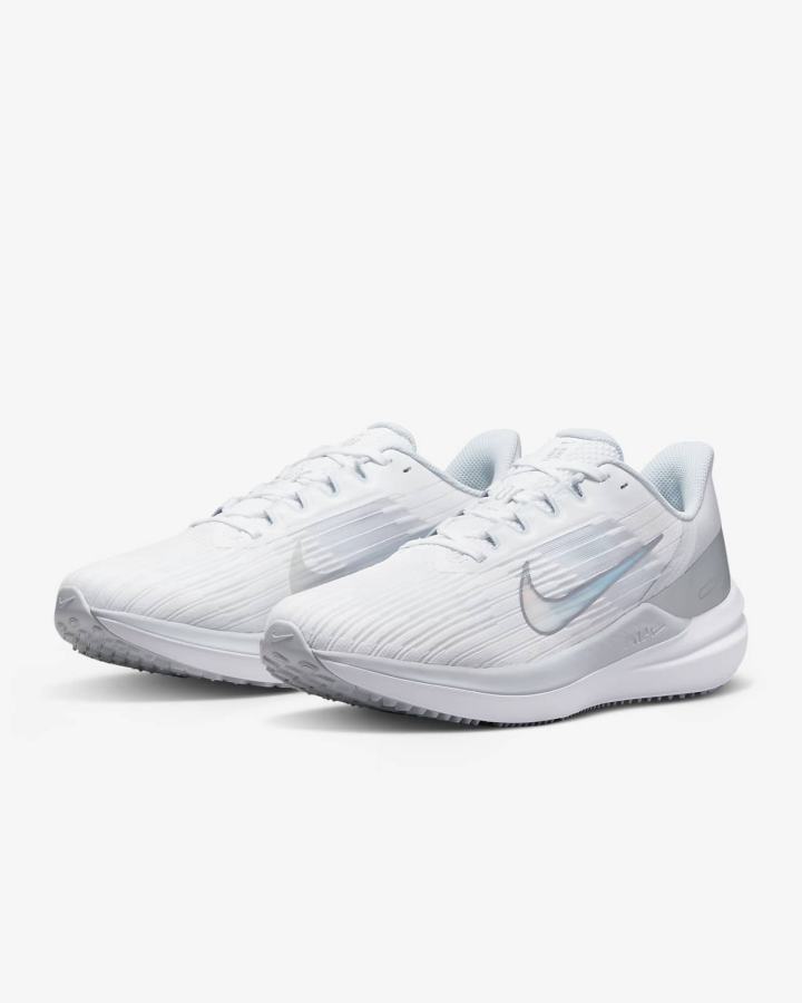 Nike Air Winflo 9 Premium Road Ženske Tenisiće Bijele Platine Sive Metalne Srebrne | HR-32057XONJ