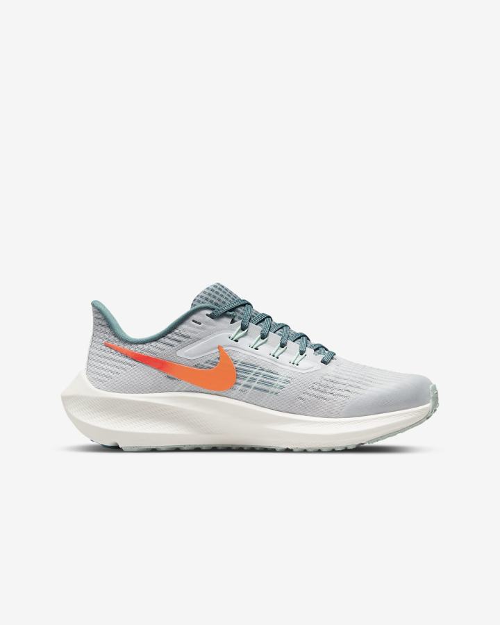 Nike Air Zoom Pegasus 39 Kids Road Za Dječake Tenisiće Platine Bijele Menta Narančaste | HR-21509JESI