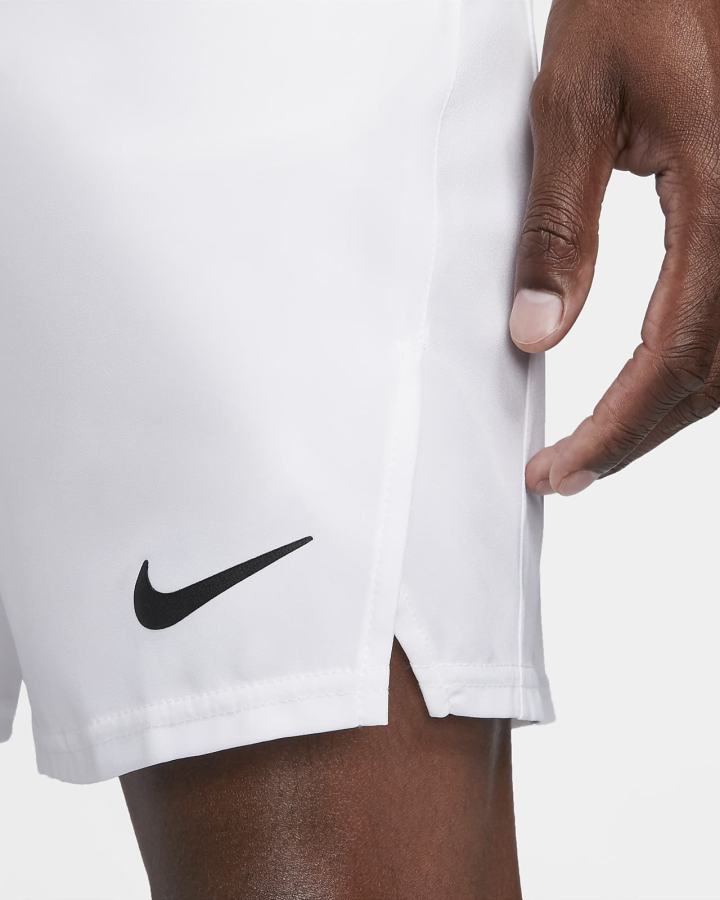 Nike Court Dri-FIT Victory 9