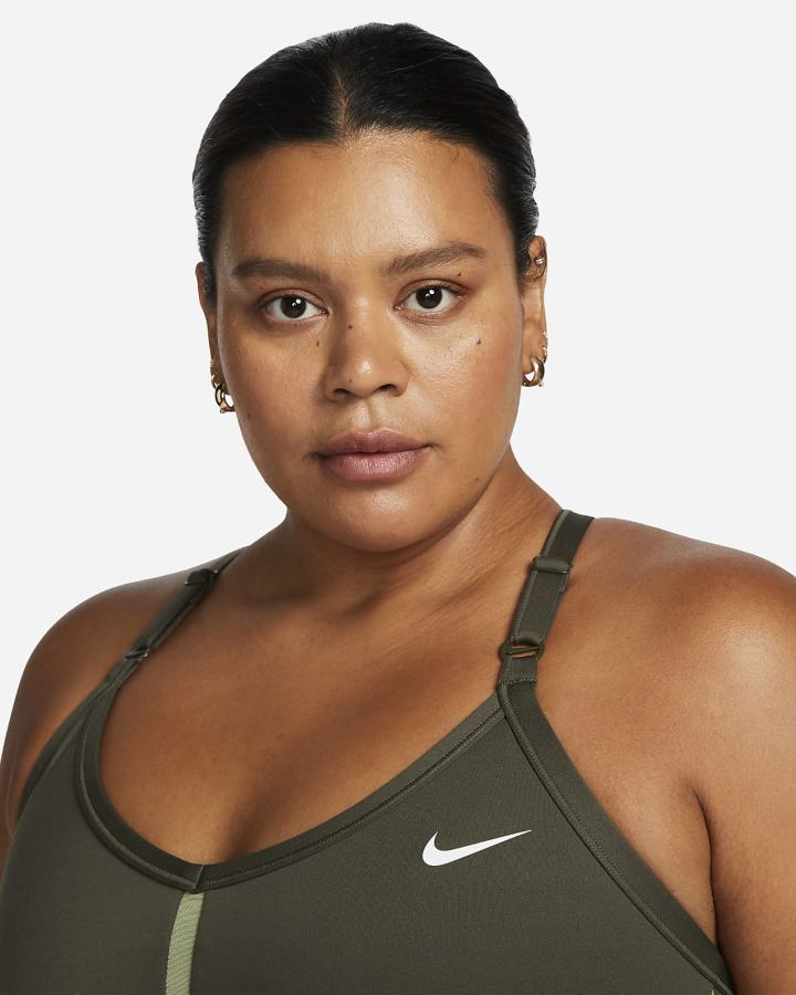 Nike Dri-FIT Indy Light-Support Podstavljena V-Neck (Plus Size) Ženske Sportski Grudnjak Kaki Boja Kaki Boja Bijele | HR-41860JUET