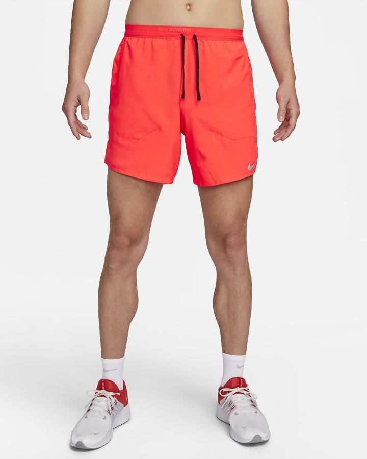 Nike Dri-FIT Stride 7\