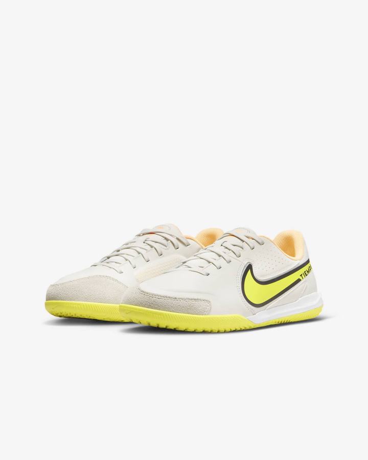 Nike Jr. Tiempo Legend 9 Academy IC Kids Indoor/Court Za Djevojčice Nogometne Tenisice Žute | HR-67192PZGI