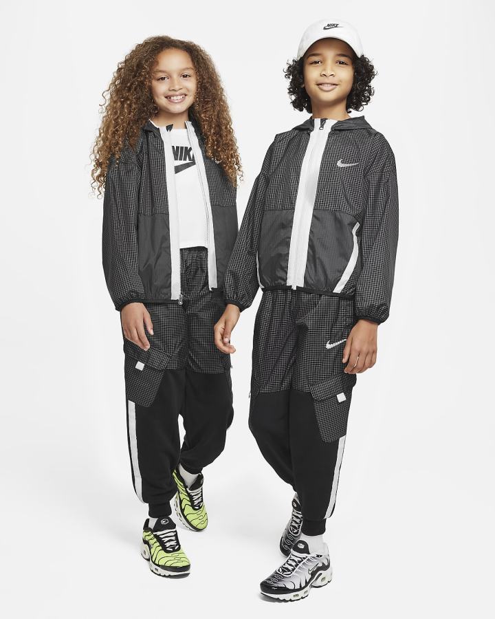 Nike Outdoor Play Kids Woven Za Dječake Jakne Crne Tamno Sive | HR-82913DSOI