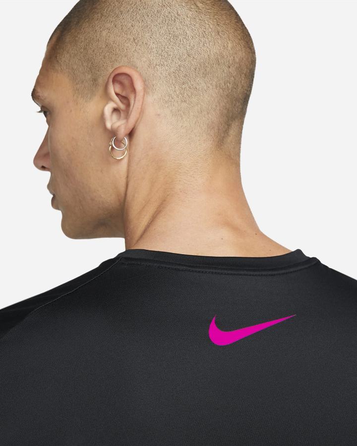 Nike Pro Dri-FIT Graficke Training Top Muške Majice Crne Roze | HR-12675FKEZ