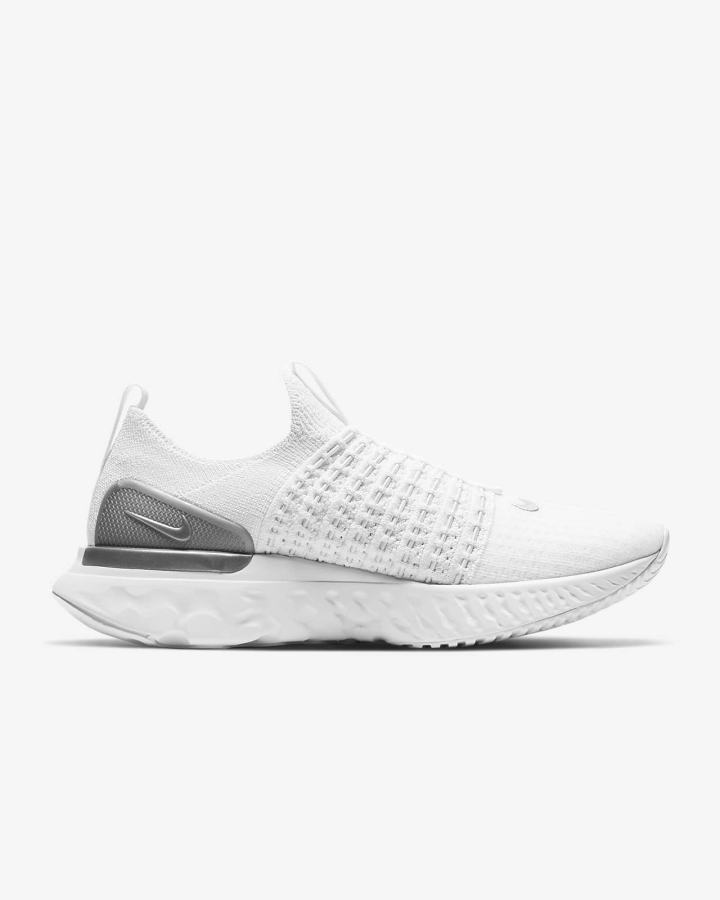 Nike React Phantom Run Flyknit 2 Road Ženske Tenisiće Bijele Platine Metalne Srebrne | HR-47328MLUS