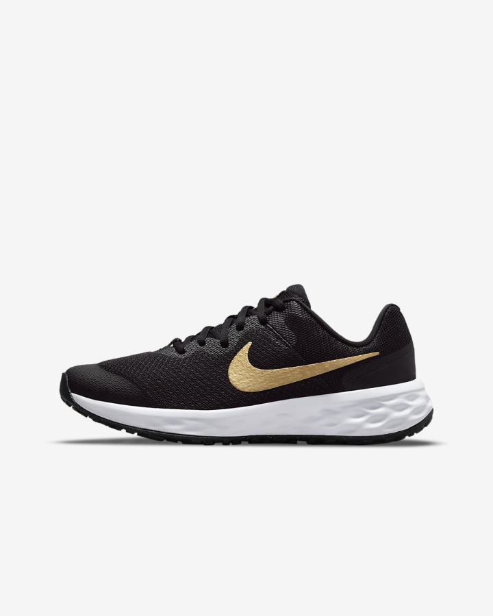 Nike Revolution 6 Kids Road Za Djevojčice Tenisiće Crne Bijele Metalne Zlatne | HR-35460VZYJ