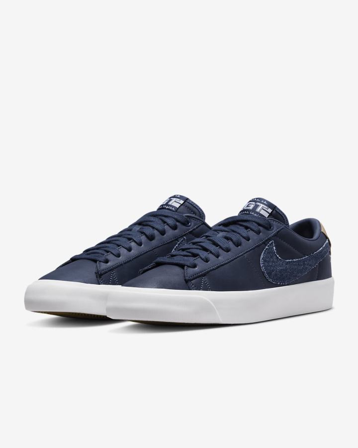 Nike SB Zoom Blazer Low Pro GT Premium Muške Skate Obuća Tamnoplave Bijele Svijetlo Smeđe | HR-95167MTOI