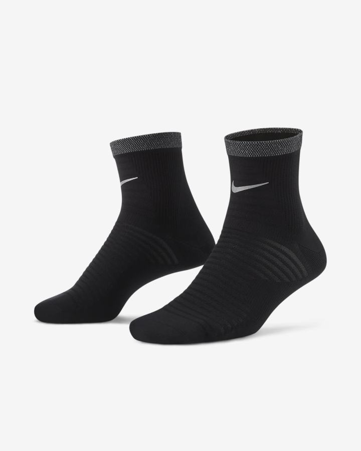 Nike Spark Lightweight Running Ankle Muške Čarape Crne | HR-83526LWMI