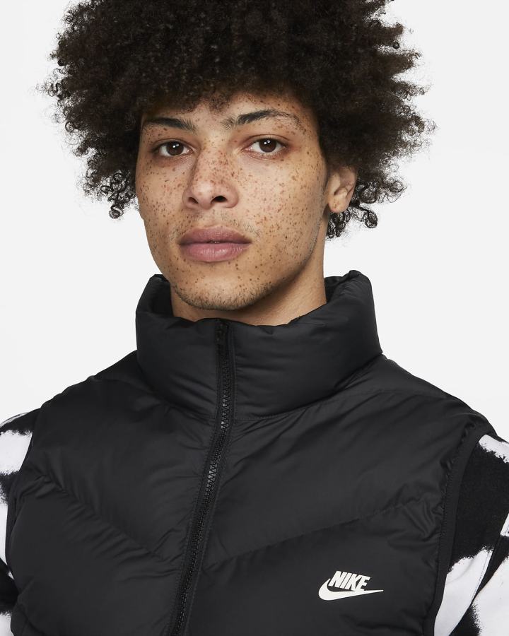 Nike Storm-FIT Windrunner PRIMALOFT® Insulated Muške Prsluk Crne | HR-02415SUOB