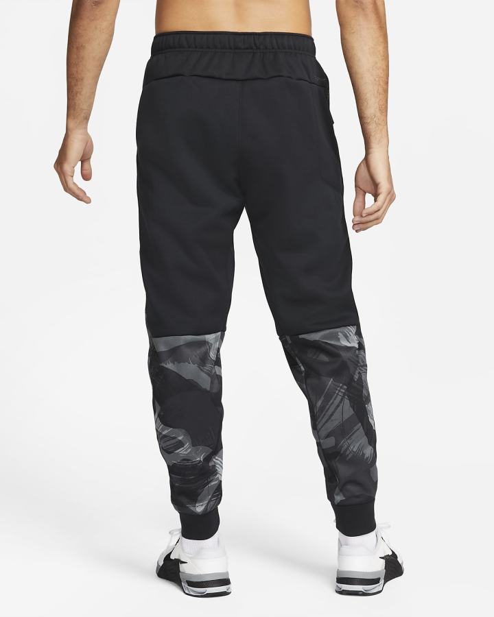 Nike Therma-FIT Camo Tapered Training Muške Hlače Crne | HR-53291MJGX