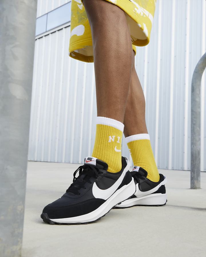 Nike Waffle Debut Swoosh Muške Tenisiće Crne Narančaste Bijele | HR-58603PQZN