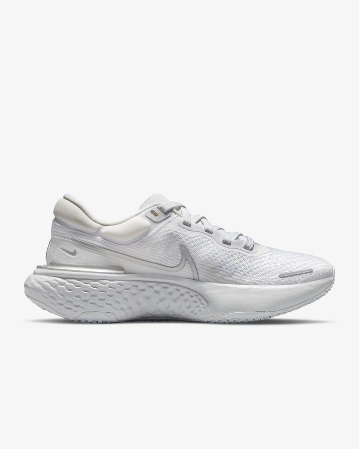 Nike ZoomX Invincible Run Flyknit Road Ženske Tenisiće Bijele Platine Metalne Srebrne | HR-87124CHLO